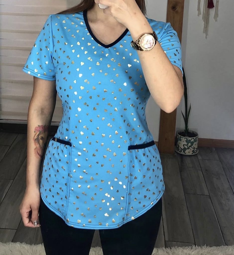 Polera Corazón dorado