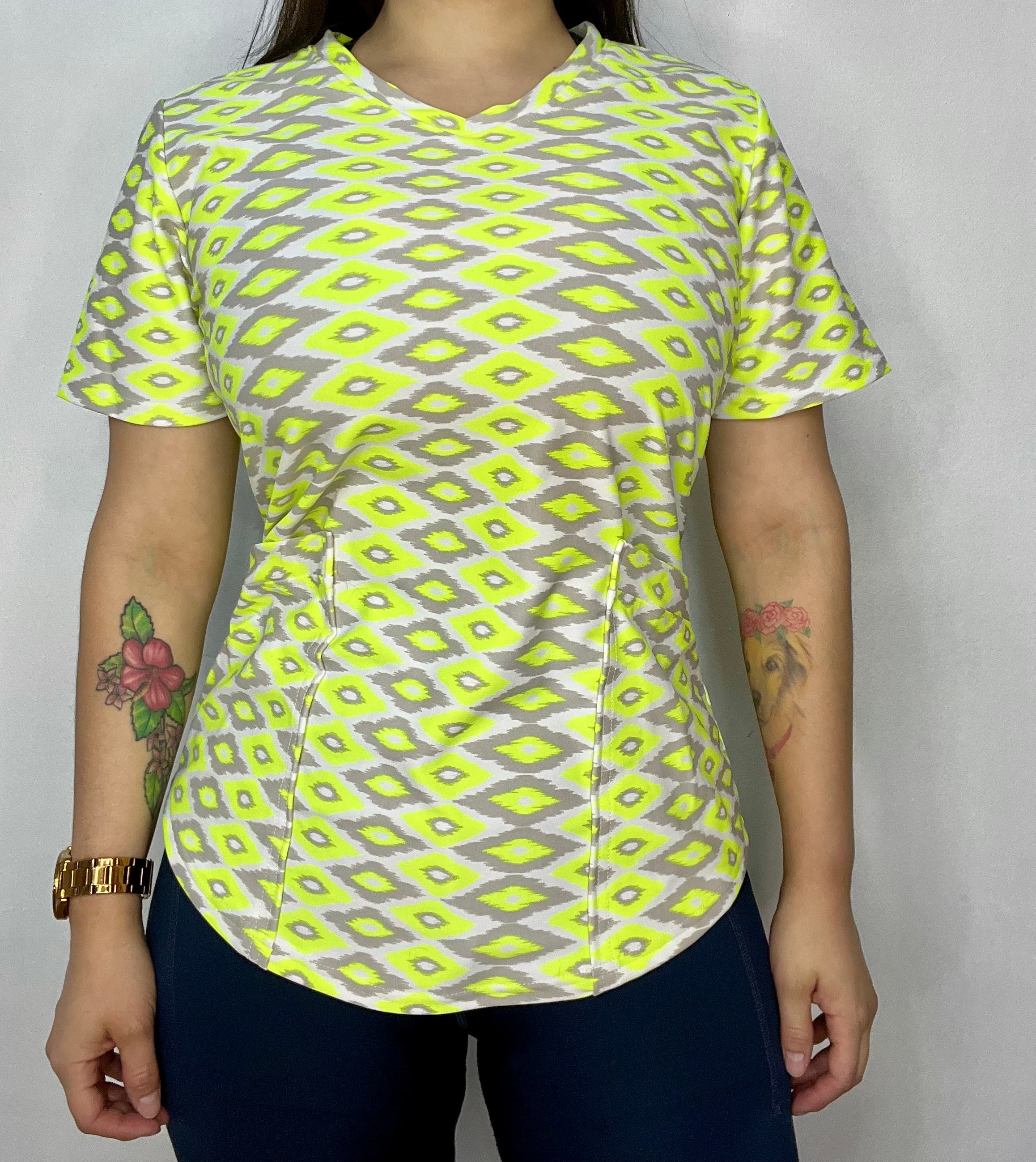 Polera Rombos Neón