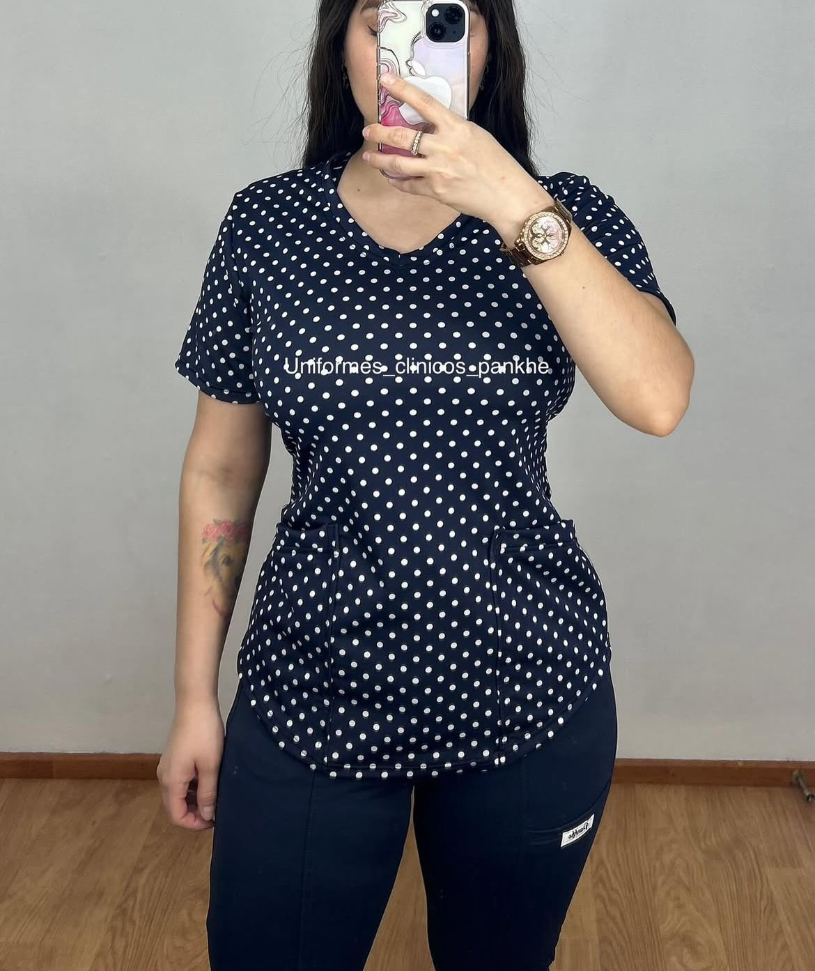 Polera puntitos f/azul marino